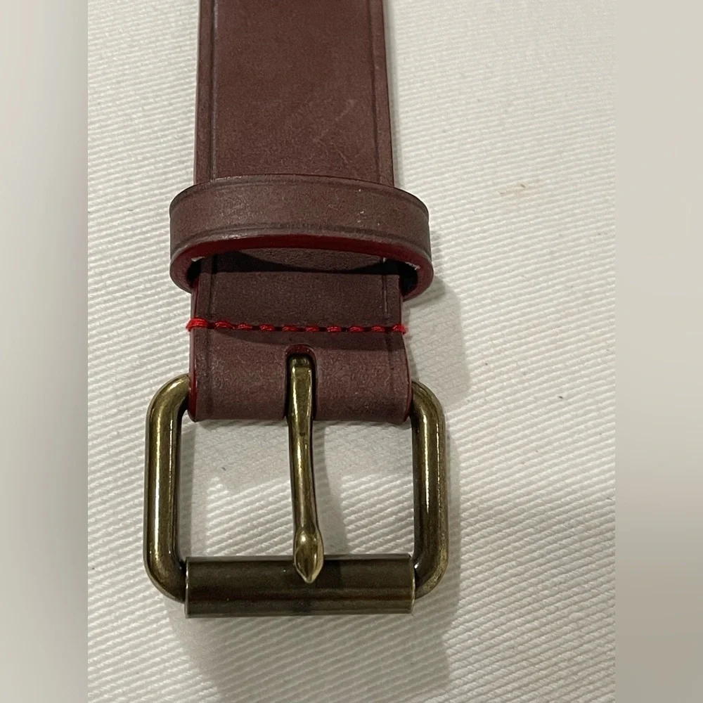 Brooks Brothers men’s brown leather belt size 42 in excellent condition